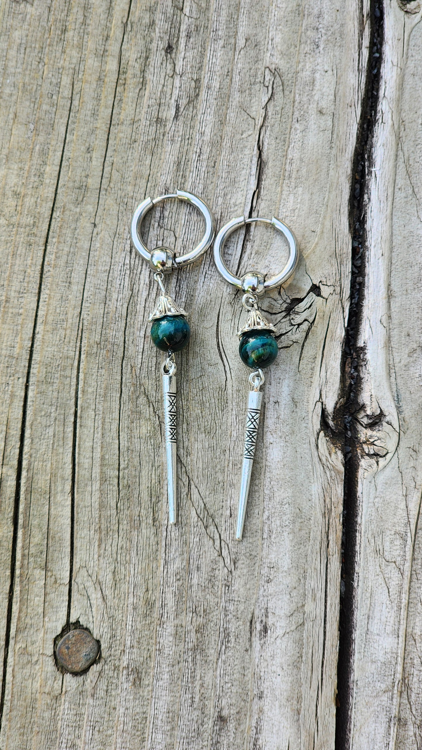 Boucles d'oreilles Oeil de tigre bleu