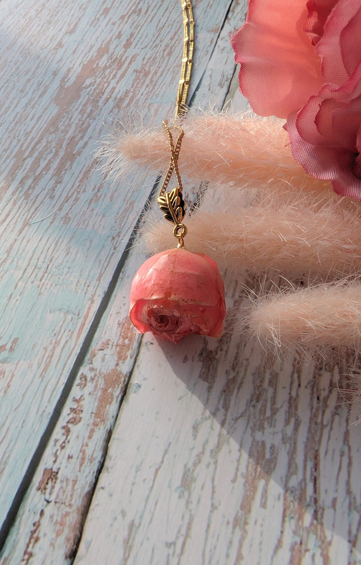Chaîne Rose Éternelle